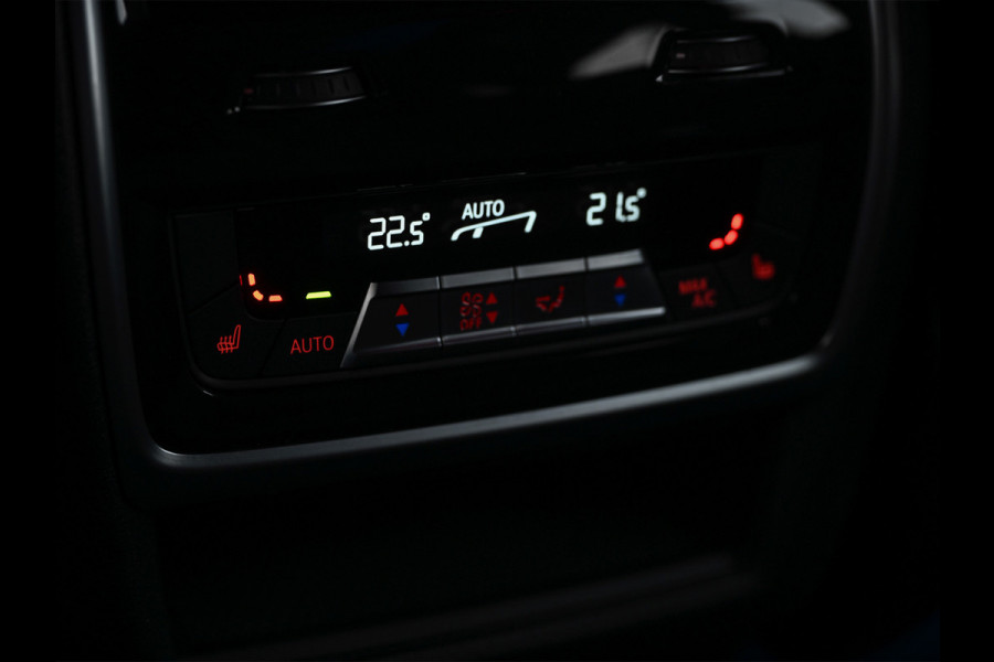 BMW XM PHEV 30 kWh V8 654 PK · M-Sport Pro · B&W Sound · M Sport differential · Adaptive M onderstel prof. · 360 Camera · Massage · Act