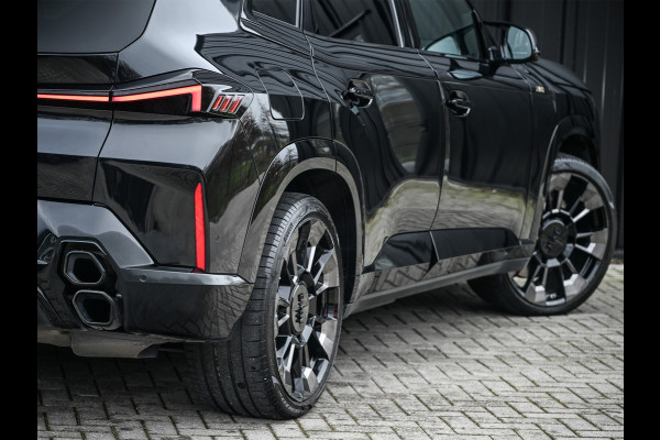 BMW XM PHEV 30 kWh V8 654 PK · M-Sport Pro · B&W Sound · M Sport differential · Adaptive M onderstel prof. · 360 Camera · Massage · Act