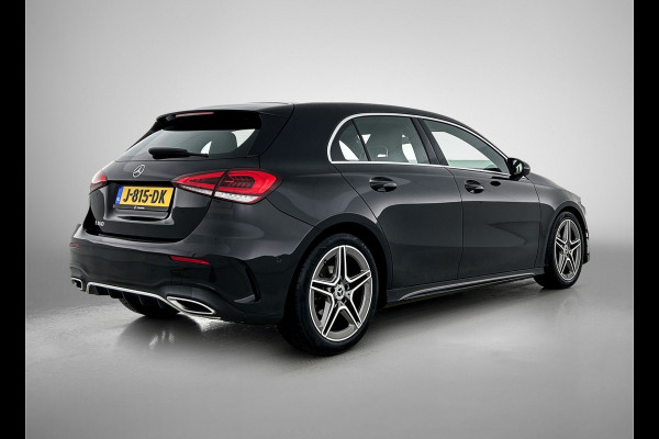 Mercedes-Benz A-Klasse 160 Advantage | AMG-line | Achteruitrijcamera | Lichtmetalen velgen | Navigatie | Parking support | Inclusief 24 maanden MB Certified garantie voor Europa.