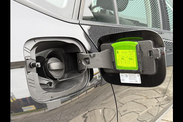 Škoda Kamiq BWJ 2022 | 1.5 TSI 150PK ACT Business Ed AUTOMAAT | CLIMA | NAVI | STOELVERW | DIGI DASH | PDC 2X |