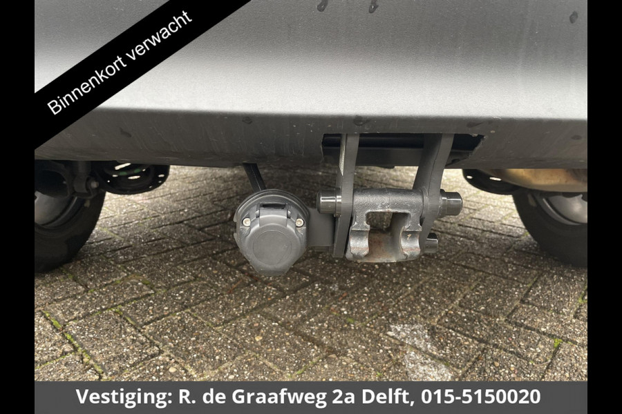 Toyota Yaris Cross 1.5 Hybrid 115 First Edition | Afneembare trekhaak | Navigatie | Apple Carplay & AndroidAUTO |