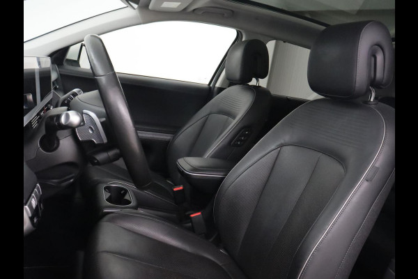 Hyundai IONIQ 5 Lounge 73kWh | Panoramadak | Stoelventilatie | Leder | Head-Up | Warmtepomp | Trekhaak | 360 Camera | Achterbankverwarming | Adaptive cruise | Navigatie | Full LED | Carplay