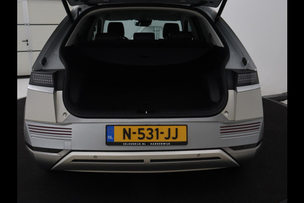 Hyundai IONIQ 5 Lounge 73kWh | Panoramadak | Stoelventilatie | Leder | Head-Up | Warmtepomp | Trekhaak | 360 Camera | Achterbankverwarming | Adaptive cruise | Navigatie | Full LED | Carplay