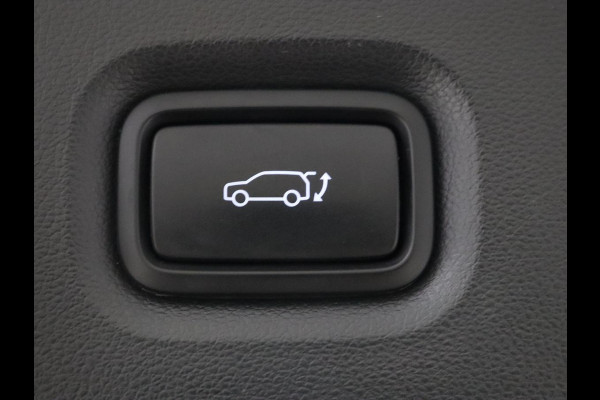 Hyundai IONIQ 5 Lounge 73kWh | Panoramadak | Stoelventilatie | Leder | Head-Up | Warmtepomp | Trekhaak | 360 Camera | Achterbankverwarming | Adaptive cruise | Navigatie | Full LED | Carplay