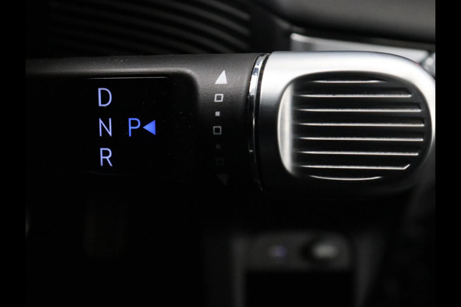 Hyundai IONIQ 5 Lounge 73kWh | Panoramadak | Stoelventilatie | Leder | Head-Up | Warmtepomp | Trekhaak | 360 Camera | Achterbankverwarming | Adaptive cruise | Navigatie | Full LED | Carplay