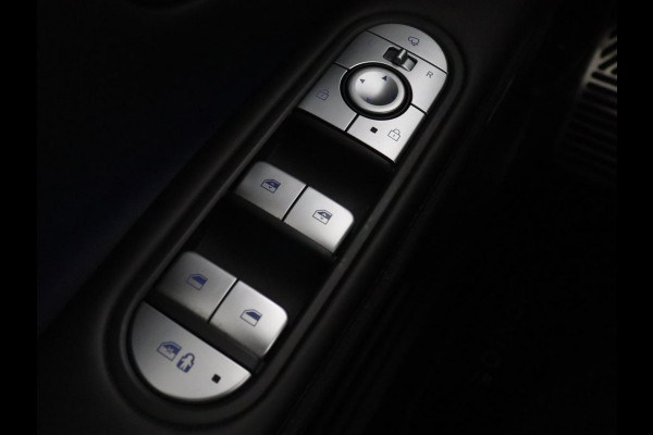 Hyundai IONIQ 5 Lounge 73kWh | Panoramadak | Stoelventilatie | Leder | Head-Up | Warmtepomp | Trekhaak | 360 Camera | Achterbankverwarming | Adaptive cruise | Navigatie | Full LED | Carplay