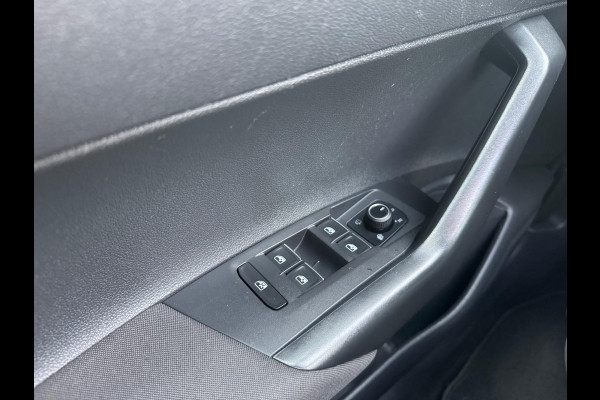 Volkswagen Polo 1.0 TSI Highline R Line DSG Panorama Keyless Camera