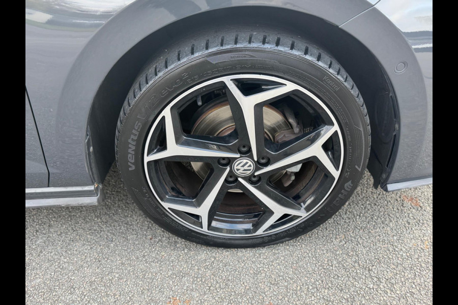 Volkswagen Polo 1.0 TSI Highline R Line DSG Panorama Keyless Camera