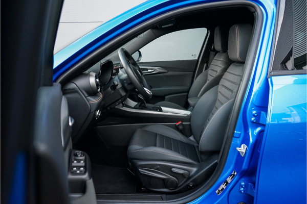 Alfa Romeo Tonale 1.3T PHEV Ti 280PK AWD CarPlay ECC ACC Camera 18"