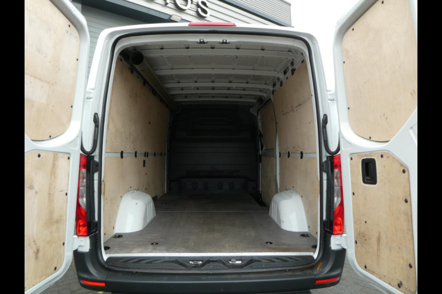 Mercedes-Benz Sprinter 314cdi L2H1 met Airco, Navigatie, Cruisecontrol.
