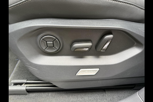 Volkswagen Touareg 3.0 TSi eHybrid 4MOTION R TREKHAAK PANO luchtvering