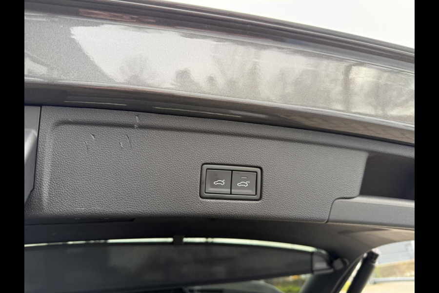 Volkswagen Touareg 3.0 TSi eHybrid 4MOTION R TREKHAAK PANO luchtvering