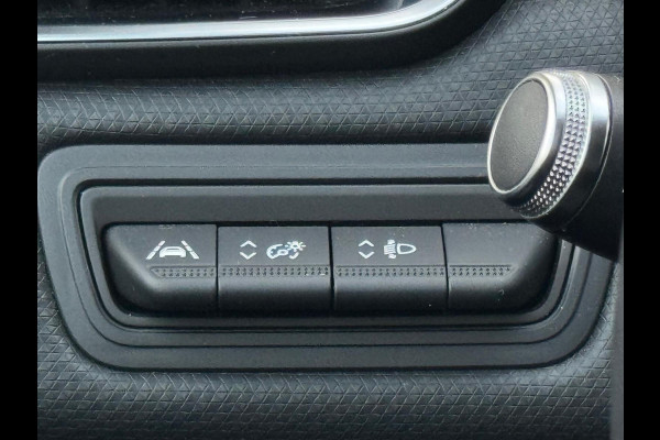 Renault Clio 1.0 TCe Intens, NAVIGATIE, climaat controle, digitaal cockpit, sensoren, 1/2 lederen sportinterieur, luxe uitvoering