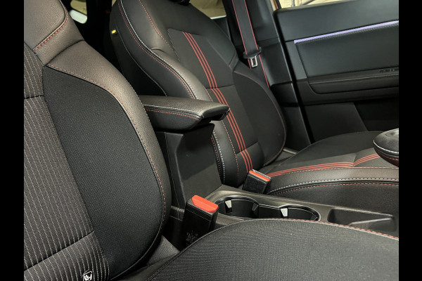 Renault Captur 1.3 TCe 160 R.S. Line| Groot Navi | Stoel, Stuur & voorruitverwarming | 18" | Led | 100% Dealer onderhouden!