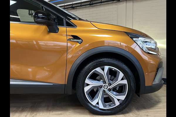 Renault Captur 1.3 TCe 160 R.S. Line| Groot Navi | Stoel, Stuur & voorruitverwarming | 18" | Led | 100% Dealer onderhouden!