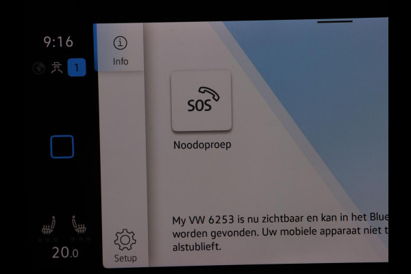 Volkswagen Golf 1.0 eTSI Life Business | Stoelverwarming | Massage | Carplay | Adaptive cruise | Sfeerverlichting | Navigatie | Park Assist | Getint glas | Full LED