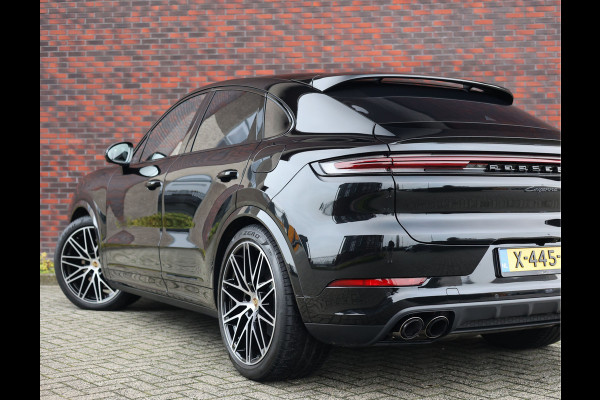 Porsche Cayenne Coupé 3.0 E-Hybrid | Sport Chrono - Passenger Display