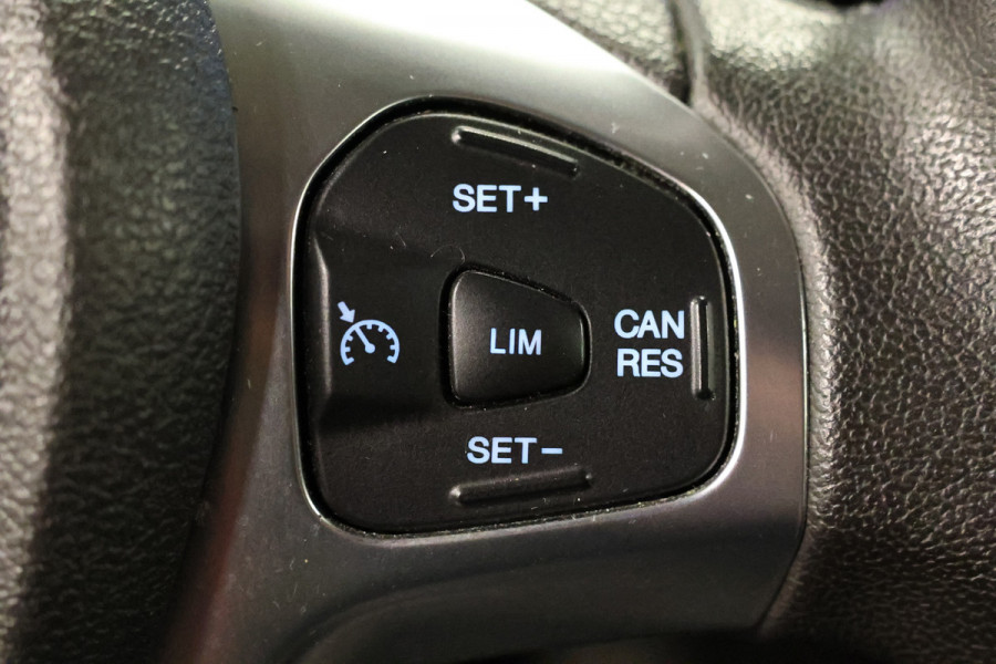 Ford Transit Courier 1.0 100 PK | Navigatie | CarPlay | Cruise control | Stoelverwarming | PDC | Airco | Android auto | MF Stuur | Nieuwe APK | Dealer onderhouden