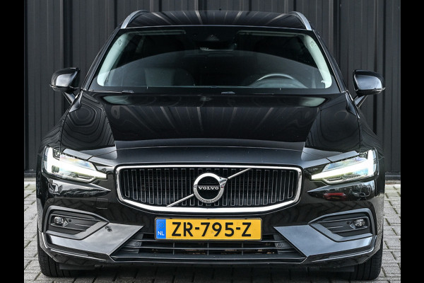 Volvo V60 2.0 D4 Momentum · Camera · Blis · Adaptive cruise · Virtual cockpit · Lane assist · Apple carplay/Android auto · Trekhaak