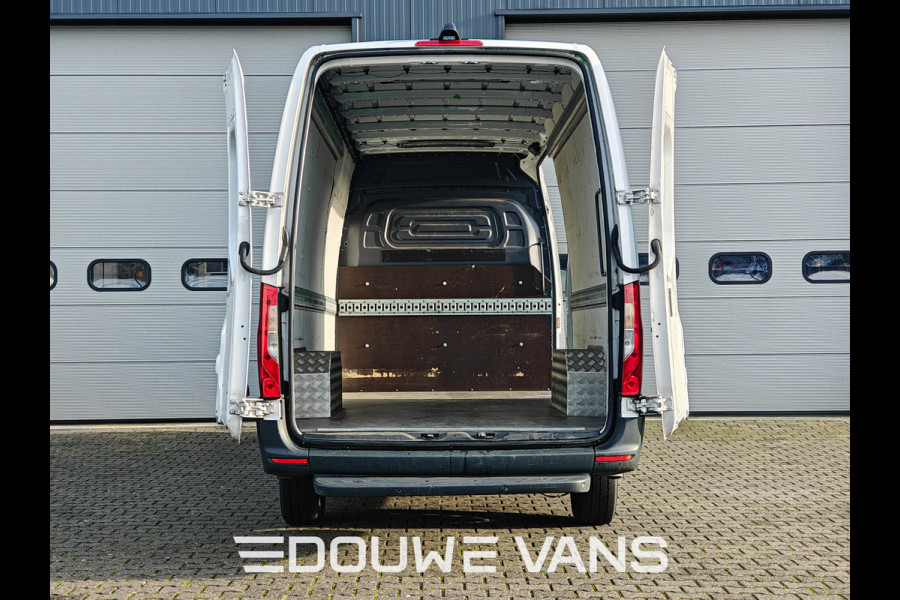 Mercedes-Benz Sprinter L3 317 Airco Cruise Control DAB MBUX Navi Geveerde Stoel