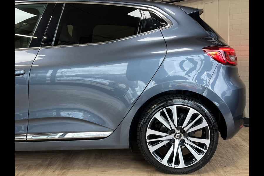Renault Clio 1.6 E-Tech Hybrid 140 Initiale Paris | Groot Navi | Bose | 360 | PDC V+A | Stoel & stuurverwarming | 17" | 100% Dealer onderhouden!
