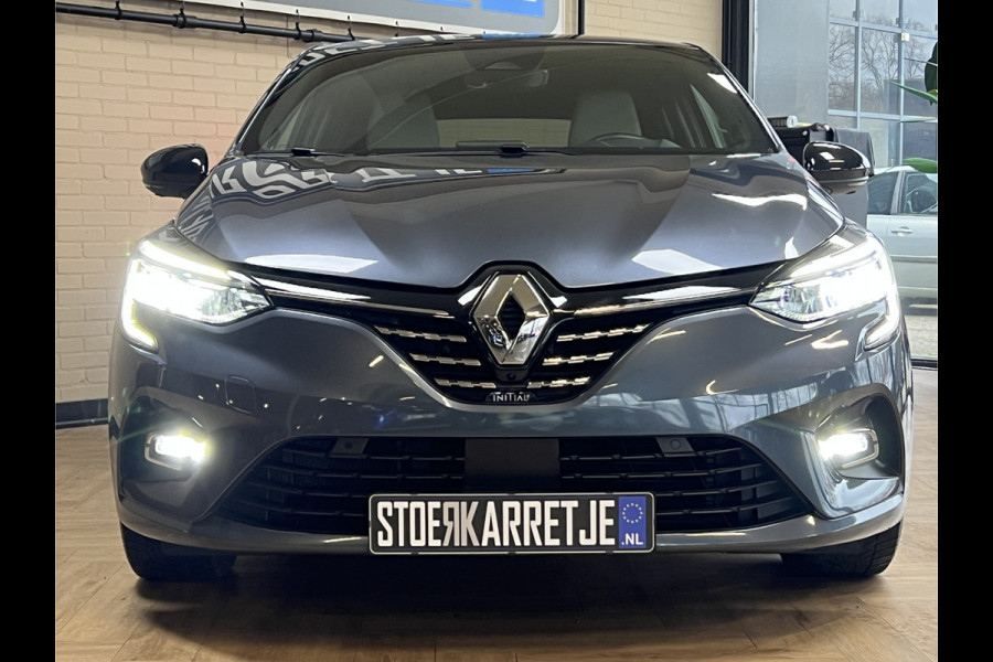 Renault Clio 1.6 E-Tech Hybrid 140 Initiale Paris | Groot Navi | Bose | 360 | PDC V+A | Stoel & stuurverwarming | 17" | 100% Dealer onderhouden!