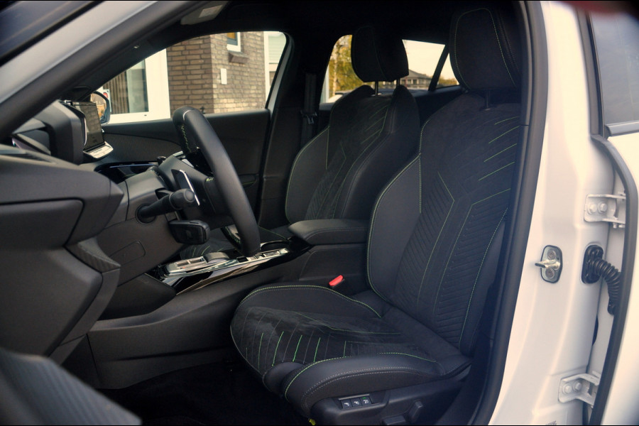 Peugeot 2008 1.2 Hybrid 136 GT | Navigatie | 360 Gr Camera | Adaptieve CC