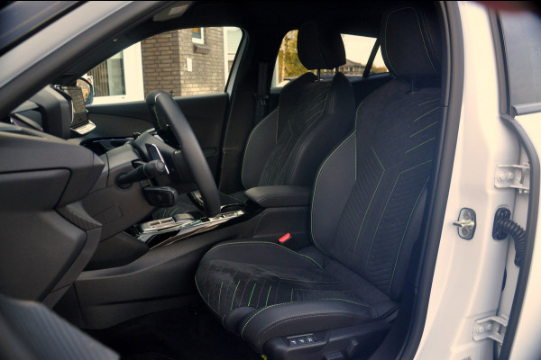 Peugeot 2008 1.2 Hybrid 136 GT | Navigatie | 360 Gr Camera | Adaptieve CC