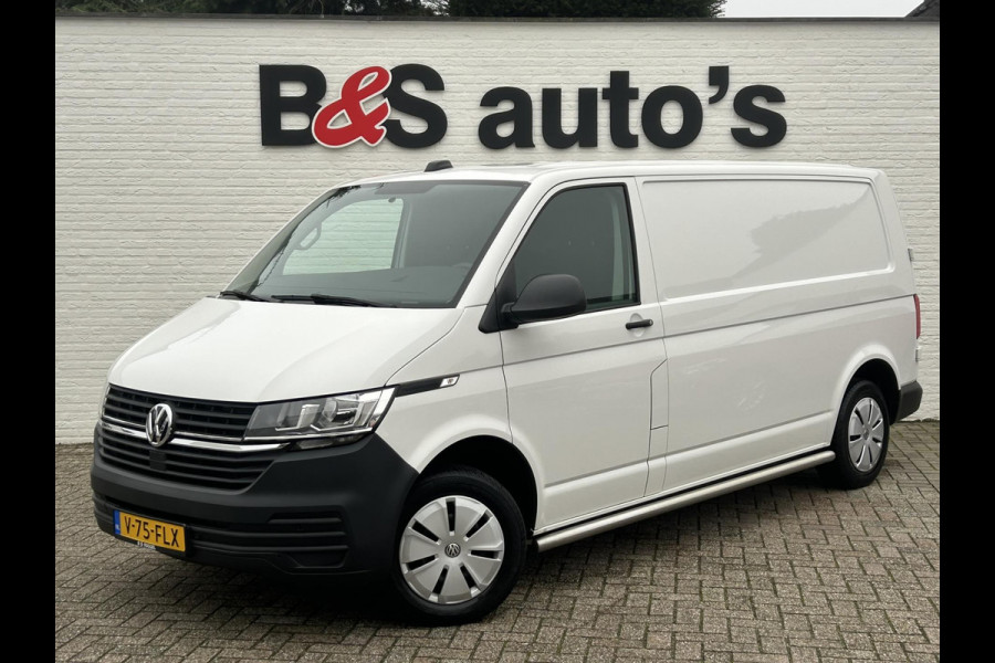 Volkswagen Transporter 2.0 TDI L2H1 28 Automaat Carplay Cruise PDC V+A DAB Airco Trekhaak