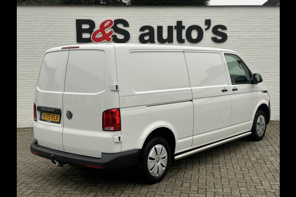 Volkswagen Transporter 2.0 TDI L2H1 28 Automaat Carplay Cruise PDC V+A DAB Airco Trekhaak