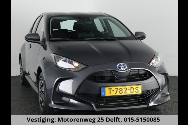 Toyota Yaris 1.5 HYBRIDE GRAYLINE NAVIGATIE GARANTIE TOT 2033 ! CAMERA.CRUISE. CLIMA.ALS NIEUW !