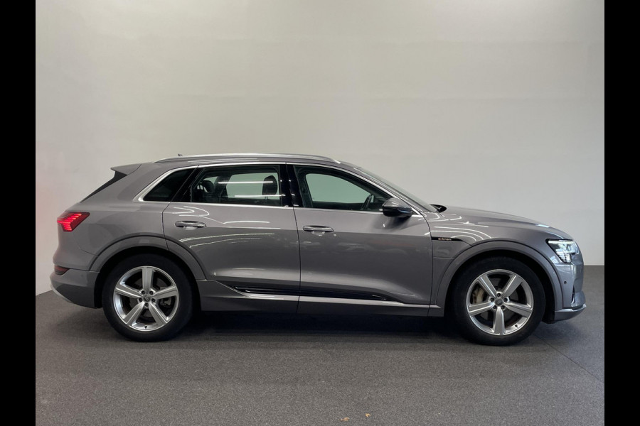 Audi e-tron 50 quattro Business edition Plus 71 kWh Panoramadak Navigatie Parkeersensoren Adaptive Cruise Control Memory stoelen Stoelverwarming Full Led Climate Control Virtual Cockpit Lichtmetalen velgen