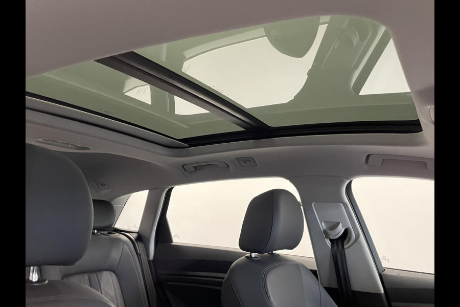 Audi e-tron 50 quattro Business edition Plus 71 kWh Panoramadak Navigatie Parkeersensoren Adaptive Cruise Control Memory stoelen Stoelverwarming Full Led Climate Control Virtual Cockpit Lichtmetalen velgen