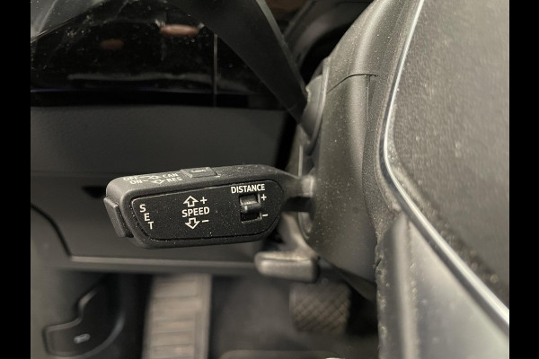 Audi e-tron 50 quattro Business edition Plus 71 kWh Panoramadak Navigatie Parkeersensoren Adaptive Cruise Control Memory stoelen Stoelverwarming Full Led Climate Control Virtual Cockpit Lichtmetalen velgen