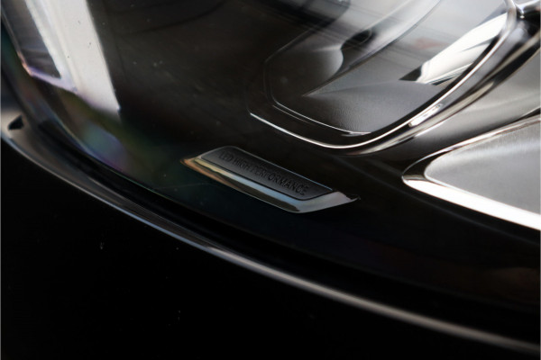 Mercedes-Benz A-Klasse 250 e Luxury / SOH 93% / 19inch / Sfeer verlichting / Widescreen / Camera / Carplay /