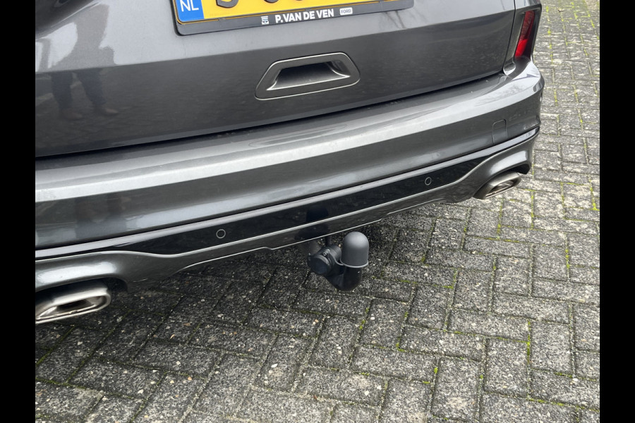 Ford Kuga 1.5 EcoBoost ST-Line X 150pk/110kW 6-bak | Elektr. trekhaak | Driver Assistance Pack | Winter Pack | Techology Pack | etc. etc.