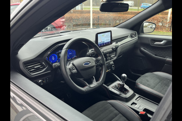 Ford Kuga 1.5 EcoBoost ST-Line X 150pk/110kW 6-bak | Elektr. trekhaak | Driver Assistance Pack | Winter Pack | Techology Pack | etc. etc.
