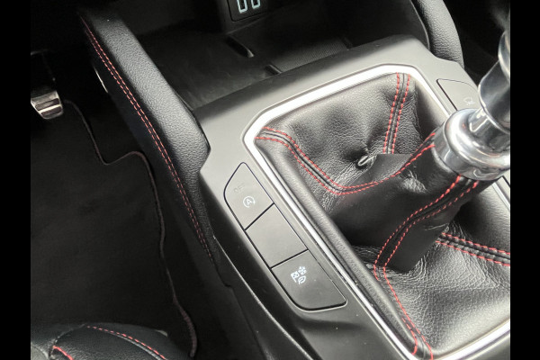 Ford Kuga 1.5 EcoBoost ST-Line X 150pk/110kW 6-bak | Elektr. trekhaak | Driver Assistance Pack | Winter Pack | Techology Pack | etc. etc.