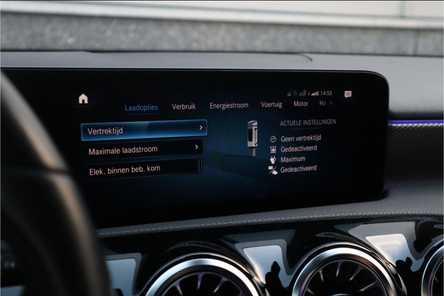 Mercedes-Benz A-Klasse 250 e Luxury / SOH 93% / 19inch / Sfeer verlichting / Widescreen / Camera / Carplay /