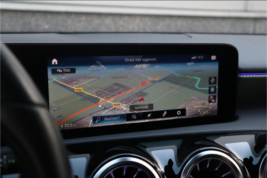 Mercedes-Benz A-Klasse 250 e Luxury / SOH 93% / 19inch / Sfeer verlichting / Widescreen / Camera / Carplay /