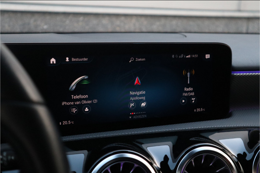 Mercedes-Benz A-Klasse 250 e Luxury / SOH 93% / 19inch / Sfeer verlichting / Widescreen / Camera / Carplay /