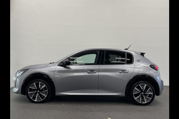 Peugeot e-208 EV GT 350 50 kWh Automaat Navigatie Apple Carplay/Android Auto Camera Parkeersensoren Cruise Control Stoelverwarming Half leder Climate Control Lichtmetalen velgen