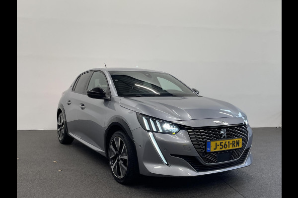 Peugeot e-208 EV GT 350 50 kWh Automaat Navigatie Apple Carplay/Android Auto Camera Parkeersensoren Cruise Control Stoelverwarming Half leder Climate Control Lichtmetalen velgen