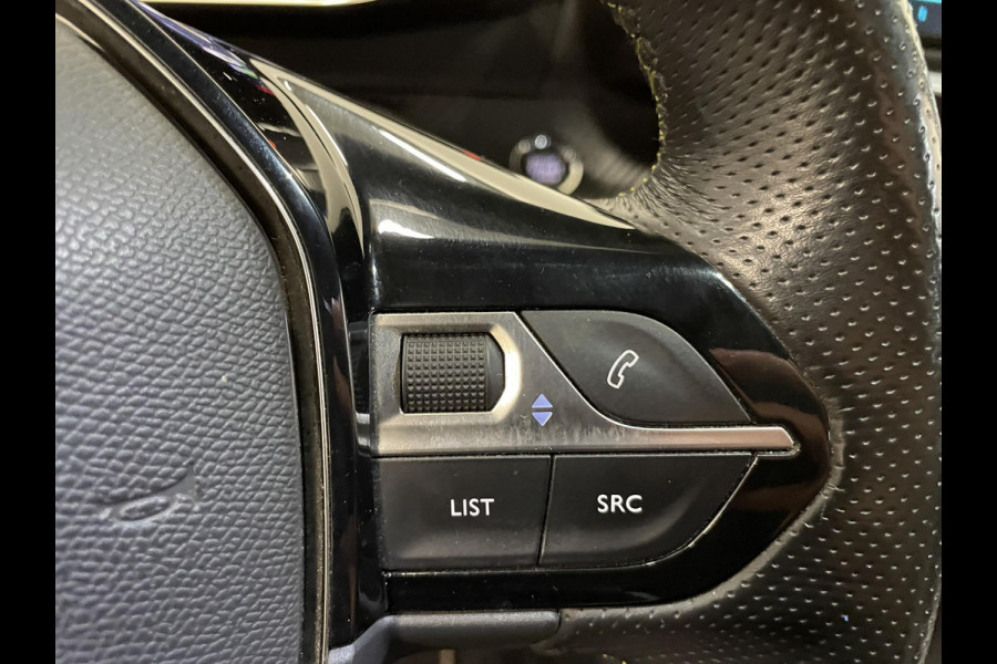 Peugeot e-208 EV GT 350 50 kWh Automaat Navigatie Apple Carplay/Android Auto Camera Parkeersensoren Cruise Control Stoelverwarming Half leder Climate Control Lichtmetalen velgen