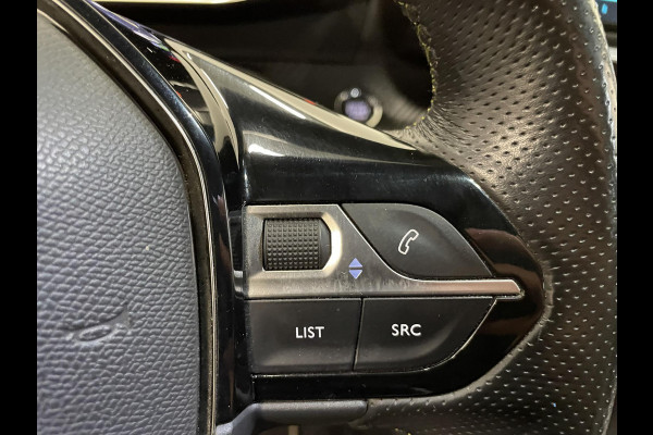 Peugeot e-208 EV GT 350 50 kWh Automaat Navigatie Apple Carplay/Android Auto Camera Parkeersensoren Cruise Control Stoelverwarming Half leder Climate Control Lichtmetalen velgen