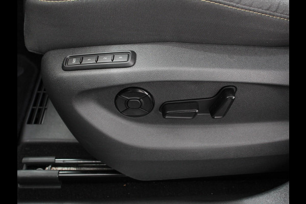 Škoda Kodiaq 1.5 TSI MHEV Automaat 7-PERS Selection | DEMO! | Apple Carplay / Android Auto| Digitale cockpit | Keyless | Adaptive Cruise Control | Camera | Navigatie