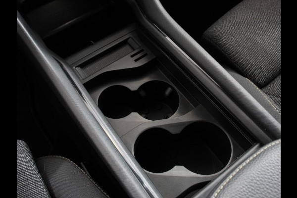 Škoda Kodiaq 1.5 TSI MHEV Automaat 7-PERS Selection | DEMO! | Apple Carplay / Android Auto| Digitale cockpit | Keyless | Adaptive Cruise Control | Camera | Navigatie