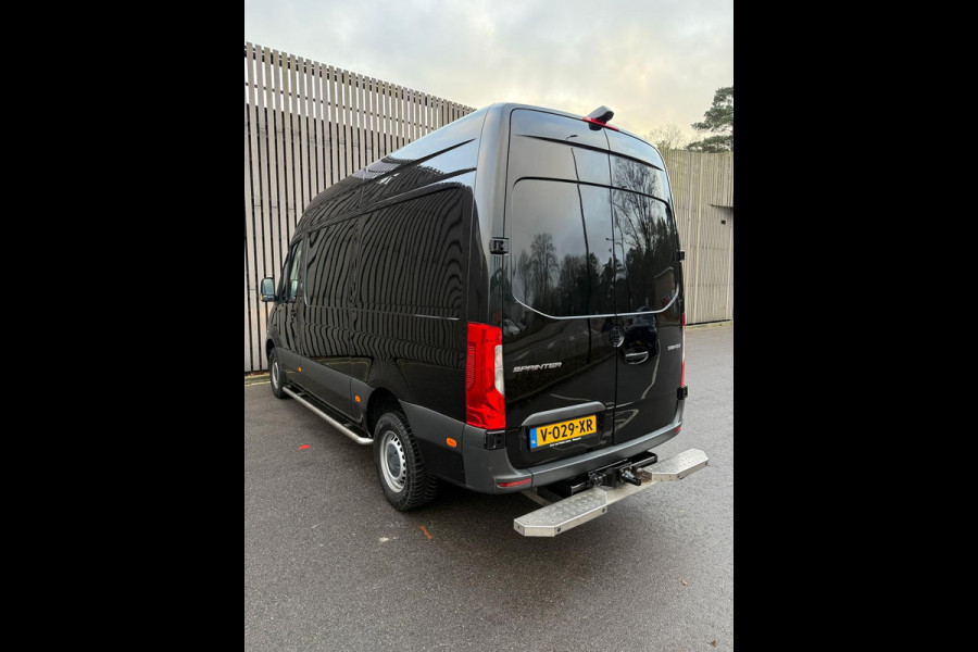 Mercedes-Benz Sprinter 319 V6 3.0 CDI L2H2 / Camera / Automaat / Cruise