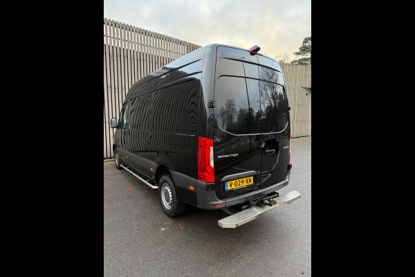Mercedes-Benz Sprinter 319 V6 3.0 CDI L2H2 / Camera / Automaat / Cruise