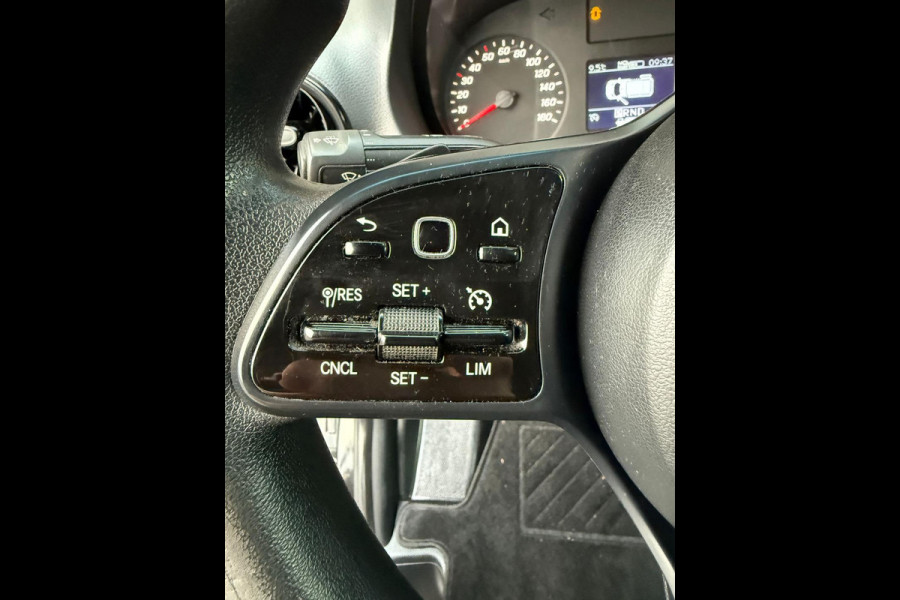 Mercedes-Benz Sprinter 319 V6 3.0 CDI L2H2 / Camera / Automaat / Cruise